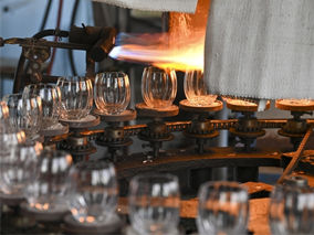 Glass finishing detail